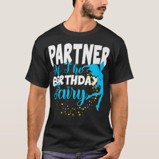 Partner von The Birthday Fairy Fantasy Birthday Sq T-Shirt