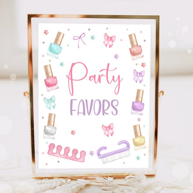 Party Favors Mani-Pedi Party Manicure Pedicure Poster (Von Creator hochgeladen)