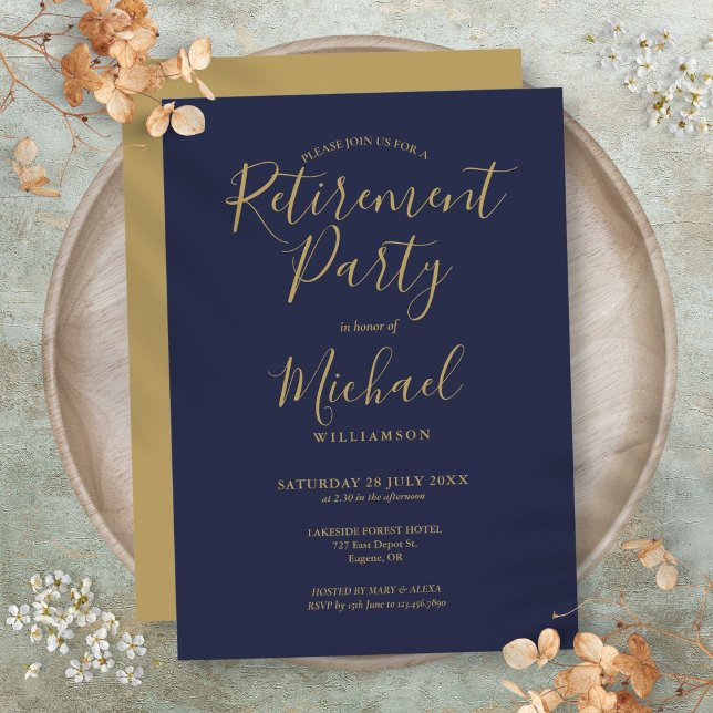 Party für die Vergabe von Navy Blue und Gold Scrip Einladung (Navy Blue And Gold Script Retirement Party Invitation)