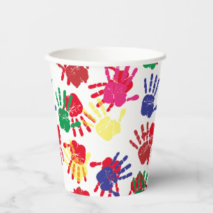Party mit farbigen Handdrucken für Kinder Pappbecher