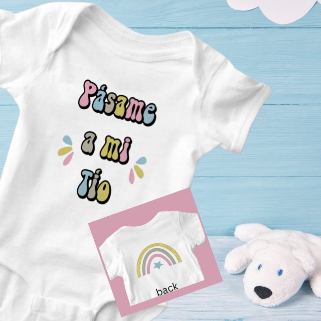Pásame a mi Tío Niedlich Pastel Baby Strampler (Von Creator hochgeladen)