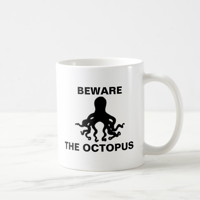 Passen Sie die Kraken-Tasse auf Tasse (Rechts)