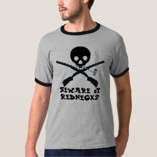 Passen Sie von den Rednecken auf T-Shirt