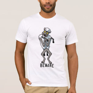 PASSEN Sie von den Wölfen IN DER SCHAF-KLEIDUNG T-Shirt