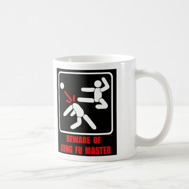 Passen Sie von Kung Fu Meister auf Kaffeetasse (Rechts)