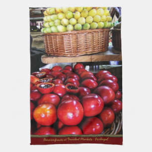 Passion Fruits @ Funchal Markets, Madeira Portugal Geschirrtuch