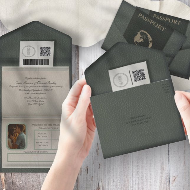 Passport-Stil in einer Einladung zur Hochzeit (Von Creator hochgeladen)