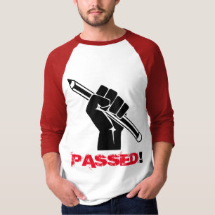 "PASST!" T-Shirt