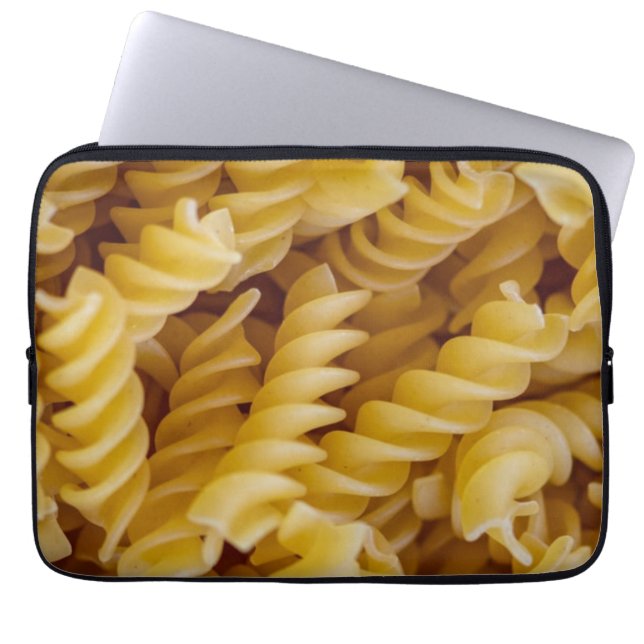 Pasta Fusilli Noodles Laptopschutzhülle (Vorderseite)