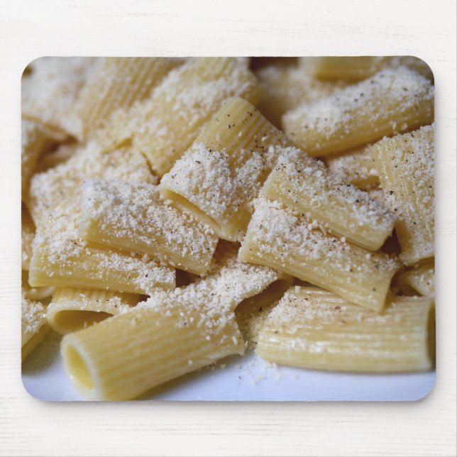 Pasta mit Parmesan-Käse Mousepad (Vorne)