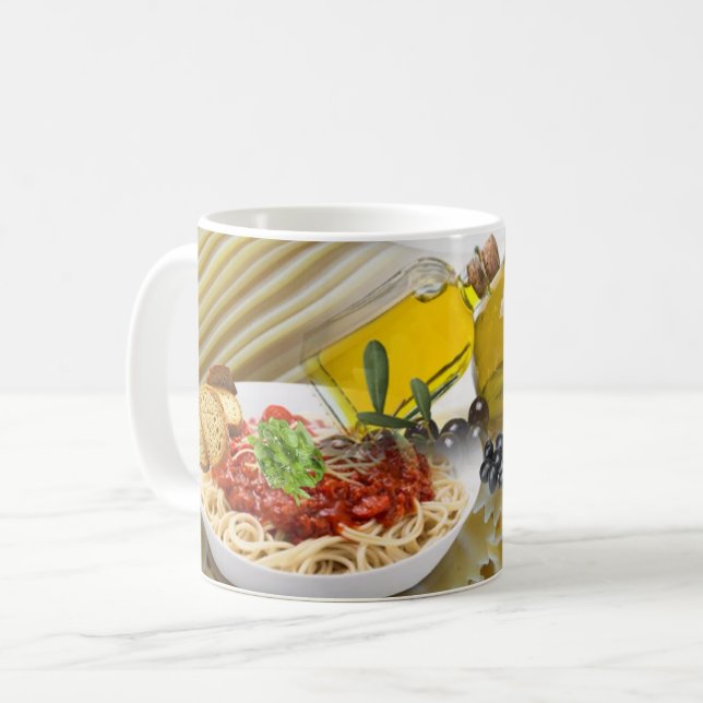 Pasta Red Sauce Olive Oil Tasse (Vorderseite Links)