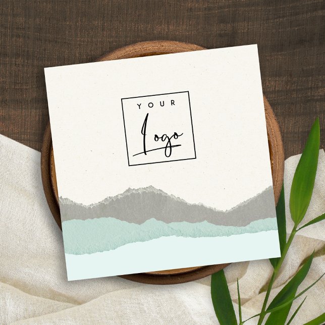 Pastel Aqua Gray Kraft Mountain Torn Edge Logo Quadratische Visitenkarte (Von Creator hochgeladen)