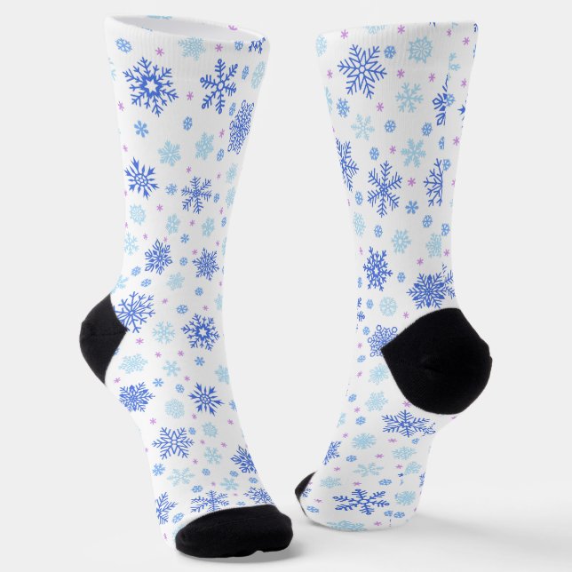 Pastel Blau und Weiße Schneeflocken Elegant Stilvo Socken (Gewinkelt)