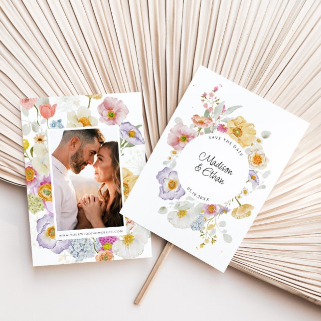 Pastel Bloom Floral Wreath Wedding Save The Date (Von Creator hochgeladen)