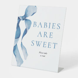 Pastel Blue Bow Baby Dusche Babys sind süß Sockelschild