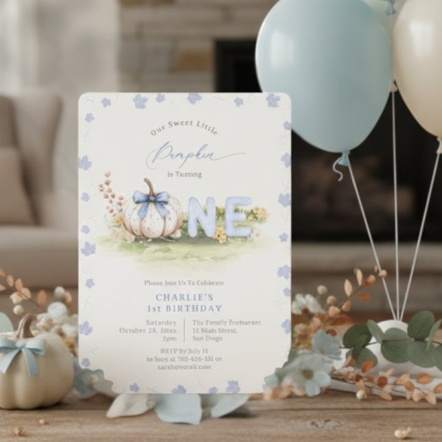 Pastel Blue Coquette Little Pumpkin 1. Geburtstag Einladung (Pastel Blue Coquette Little Pumpkin 1st Birthday Invitation)