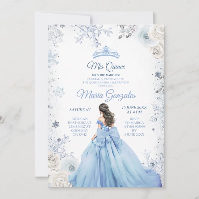 Pastel Blue Winter Snow Floral Princess Mis Quince Einladung (Vorderseite)