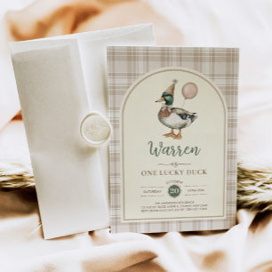 Pastel Brown One Lucky Duck Balloon 1. Geburtstag Einladung