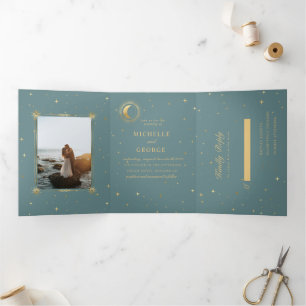 Pastel Celestial Gold Tri-Fold Hochzeit Einladung