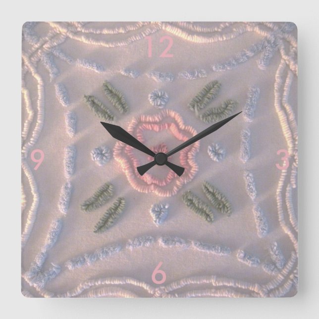 Pastel Chenille Wall Clock Quadratische Wanduhr (Vorderseite)