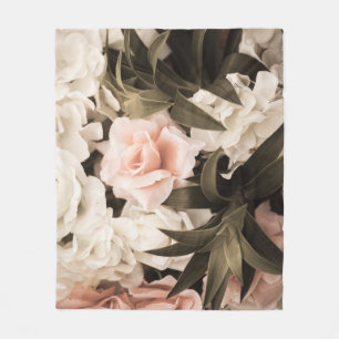 Pastel Floral Vintag: Zeitlose Eleganz Fleecedecke