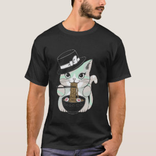 Pastel-Goth-süße Katze isst Nudeln unter dem Mond T-Shirt