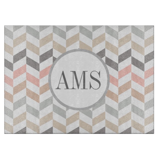 Pastel Herringbone Monogramm Schneidebrett (Vorderseite)