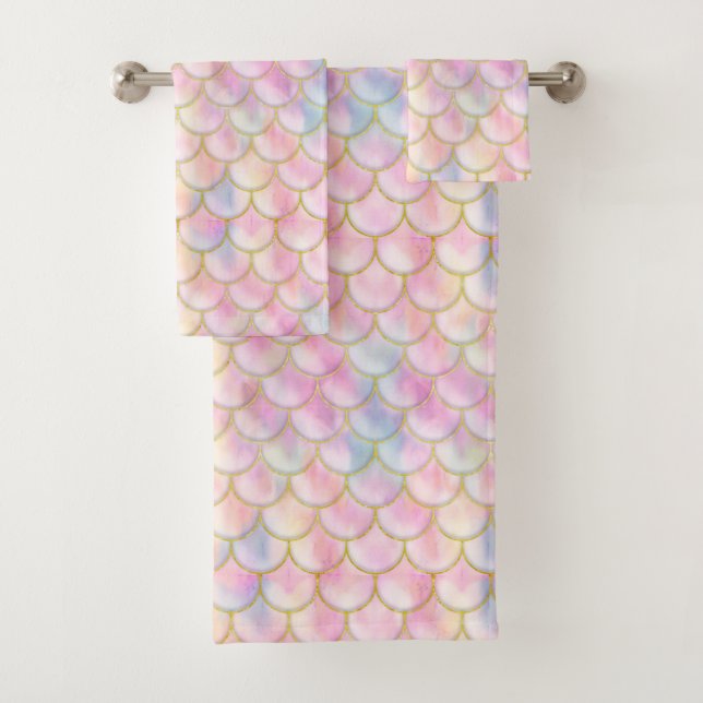 Pastel Iridescent Mermaid Scales Muster Badhandtuch Set (Insitu)