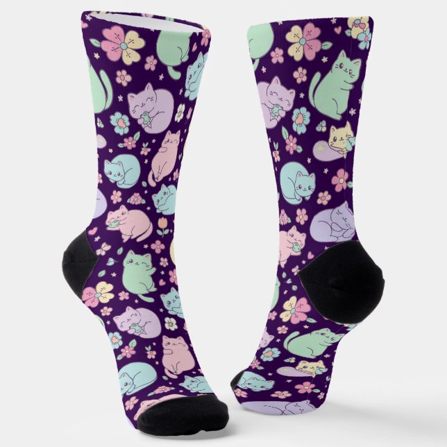 Pastel Kawaii Cats and Spring Flowers Pattern  Socken (Gewinkelt)