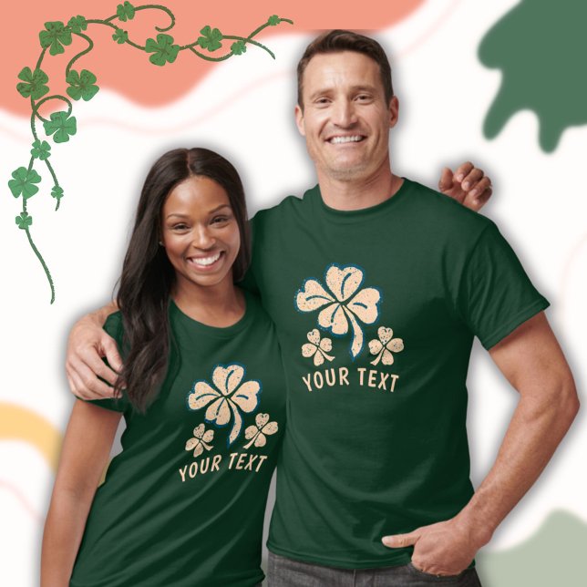 Pastel Lucky Kleeblatt Clover Text St Patrick`s Da T-Shirt (Von Creator hochgeladen)