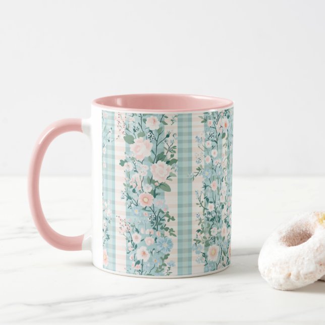 Pastel Pink Blue Watercolor Florals Gingham Tasse (Mit Donut)