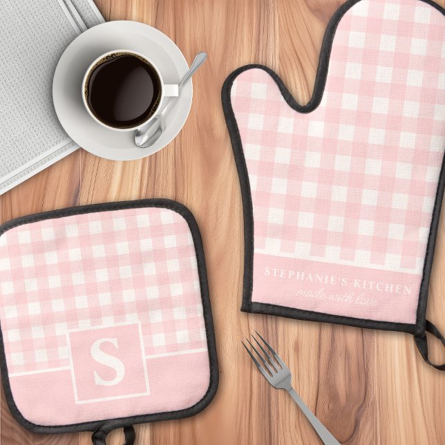 Pastel Pink Gingham Kariert Checked Mit Monogramm Ofenhandschuh & Topflappen-Set (Von Creator hochgeladen)