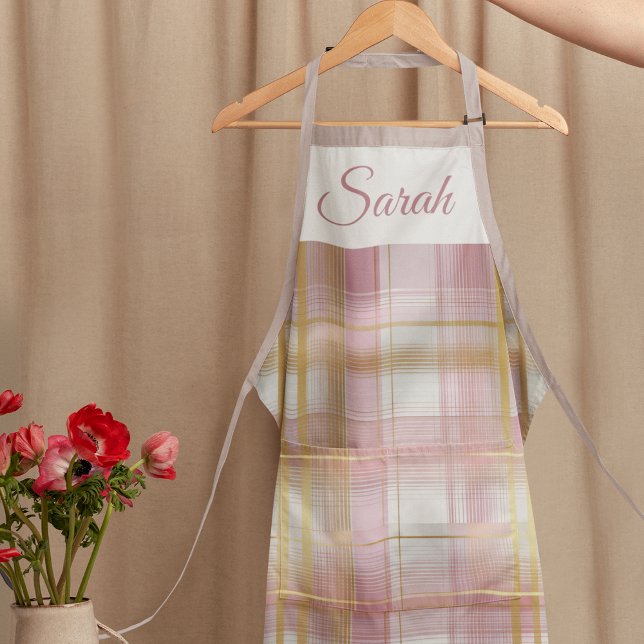 Pastel Pink & Gold Plaid Custom Name Kitchen Apron Schürze (Von Creator hochgeladen)