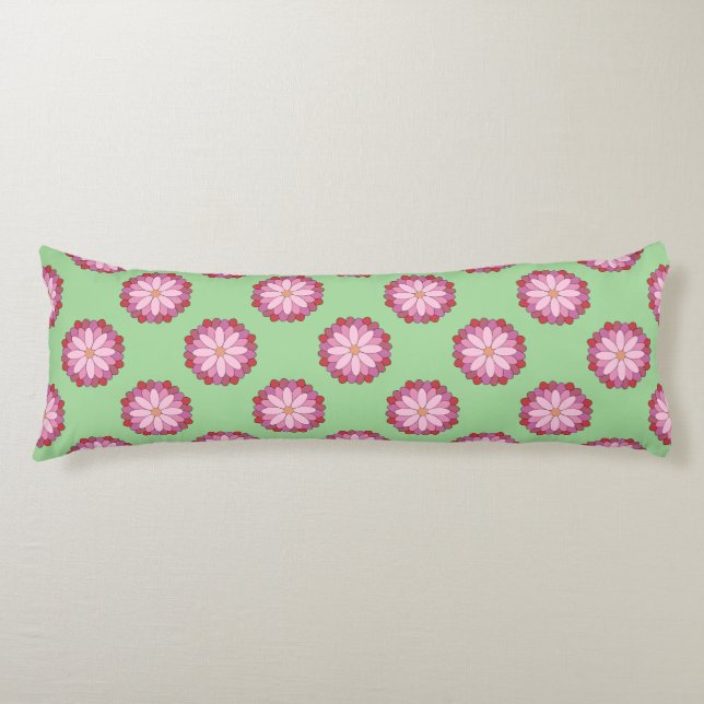 Pastel Pink Green Asian Medallion Floral Seitenschläferkissen (Vorderseite)