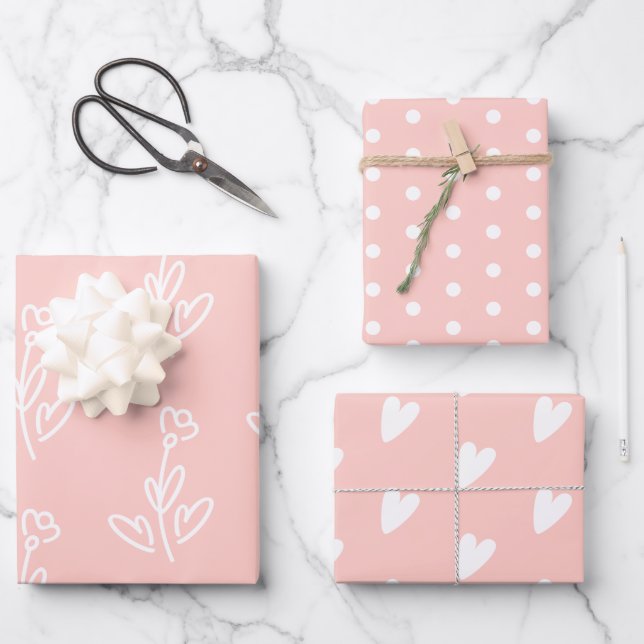 Pastel Pink Hübsche Blume Herz Polka Dots Geschenkpapier Set (Vorderseite)