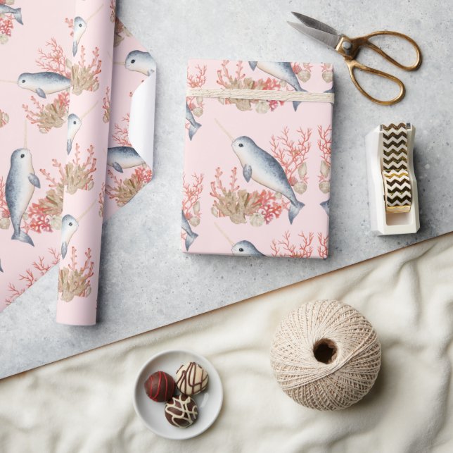 Pastel Pink Ocean Baby Narwhal farbenfrohe Muschel Geschenkpapier (Kunsthandwerk)