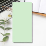 Pastel Pistachio Solid Color | Classic | elegant Magnetischer Notizblock<br><div class="desc">Pastel Pistachio Solid Color | Classic | elegant | Trendy | Stilvoll | Geschenk</div>