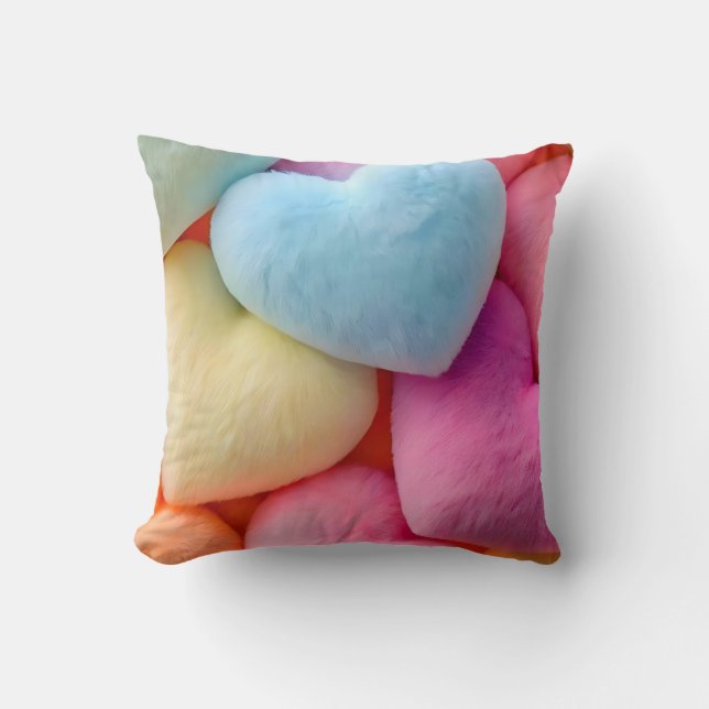 Pastel Plush Hearts Throw Kissen (Vorderseite)