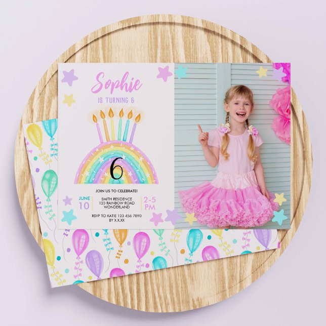Pastel Rainbow Birthday Party Foto Einladung (Girls' Rainbow Cake Birthday Invitation)