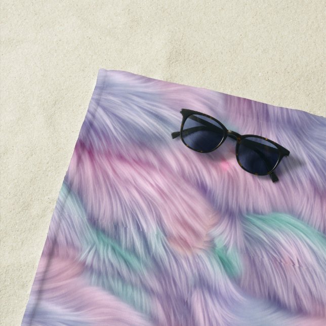Pastel Rainbow Fur Strandtuch (Beispiel)