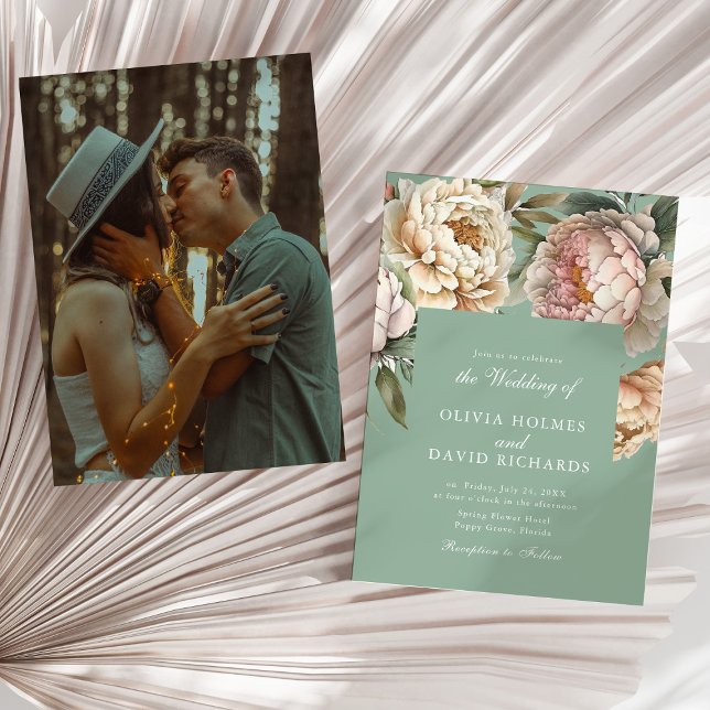 Pastel Sage & Blush Peony Couple Foto Wedding Einladung (Pastel Sage & Blush Peony Couple Photo Wedding Invitationon a sunny neutral dry palm leaf.)