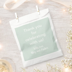Pastel Sage Green Geschenktütchen