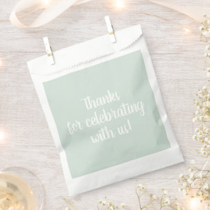 Pastel Sage Green Geschenktütchen