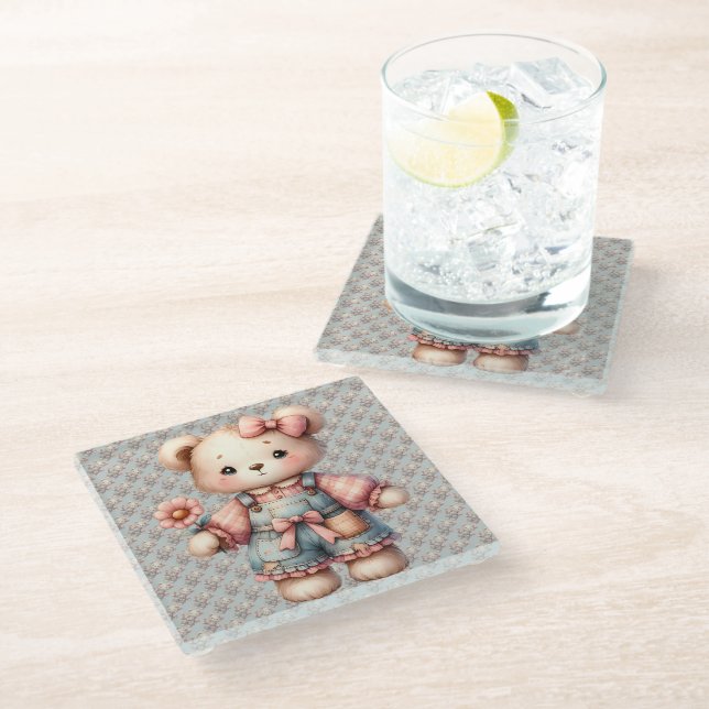 Pastel Teddy Bear Holding Blume Tragen Overalls Glasuntersetzer (Schrägansicht)