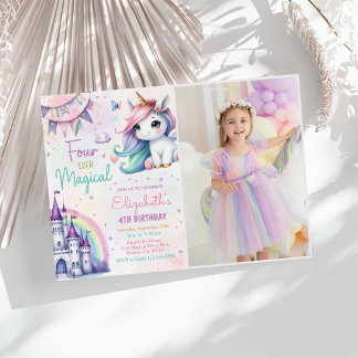 Pastel Unicorn Vier mal Magisches Geburtstags-Foto Einladung