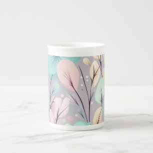 Pastell-Blume und Blätter im Lila Hintergrund Prozellantasse