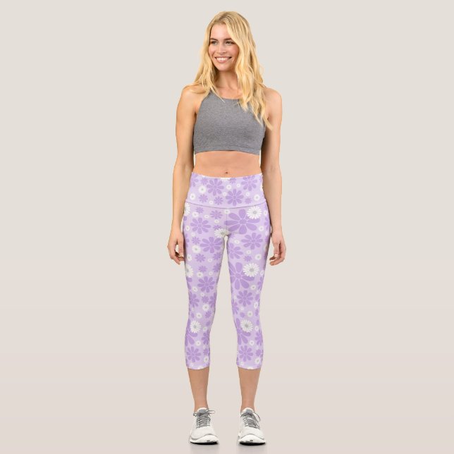 Pastell-Blumenmuster LAVendel Capri Leggings (Vorderseite)