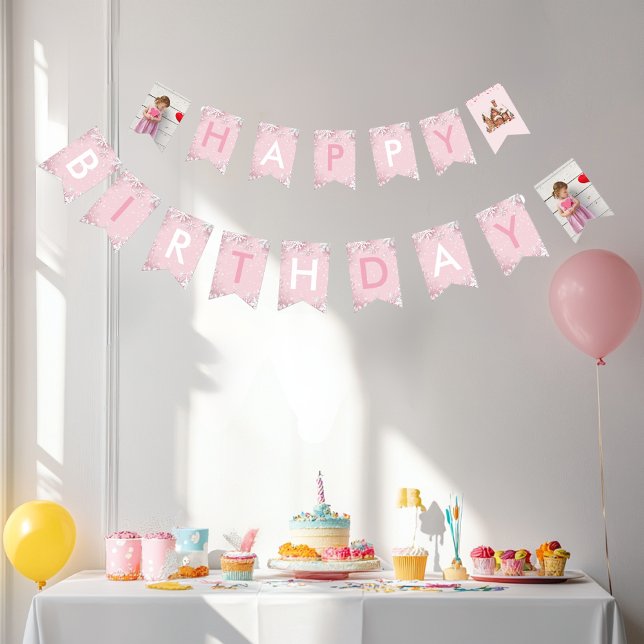 Pastell Pink Winter Wonderland Schneeflocke Wimpelkette (Von Creator hochgeladen)