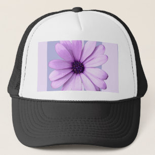 Pastell-Streifenmuster mit Gänseblümchen Truckerkappe