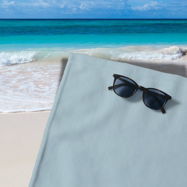 Pastellblau, solide Farbe | Classic | elegant Strandtuch (Von Creator hochgeladen)